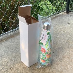 Lilly Pulitzer + Swell Bottle - New In Packaging